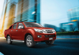  Isuzu Việt Nam ra mắt dòng bán tải D-Max 2015 