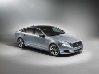  Jaguar XJ - dòng sedan hạng sang từ nước Anh 