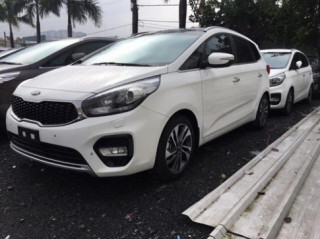 Kia Rondo 2017 đến Việt Nam