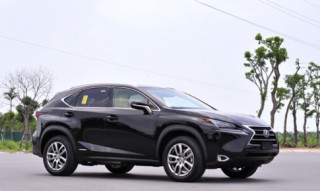  Lexus NX300h Luxury - SUV hybrid hàng hiếm ở Hà Nội 