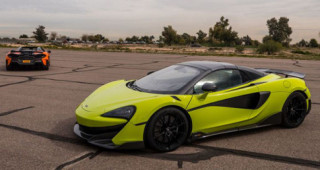 McLaren 600LT Spider phiên bản mui trần chính thức ra mắt, giá bán gần 6 tỷ