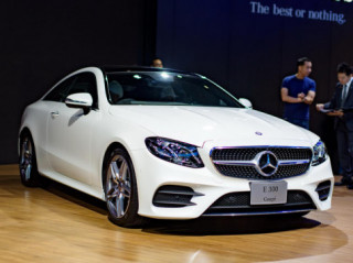 Mercedes E-Class Coupe giá 2,6 tỷ đồng đẹp mê hoặc