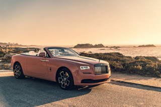 Rolls-Royce Dawn Black Badge đẹp mê mẩn trong chiều hoàng hôn