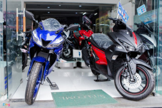 Yamaha R15 2017 chính hãng có mặt ở đại lí, giá dự kiến 93 triệu đồng