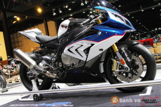 Chiêm ngưỡng phiên bản giới hạn BMW S1000RR HP Line có giá gần 760 triệu Đồng