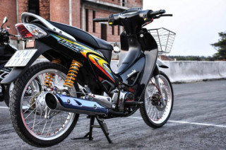 Wave 125 độ đẹp với dàn đồ chơi chuẩn mực