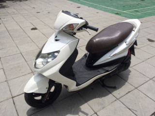 Yamaha Cygnus X 125cc màu trắng 2008 đồng hồ điện tử