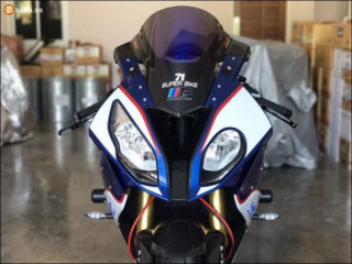 BMW S1000RR bản độ tối tân đến từ Cá Mập huyền thoại