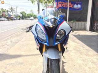 BMW S1000RR vẻ đẹp sở tại của Superbike danh tiếng Motorard