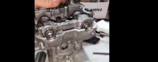 [Clip] Bất ngờ hệ thống DOHC trên Winner 150 được trang bị Bạc Đạn