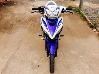 Exciter 135cc phong trần đương đầu Winner 150cc