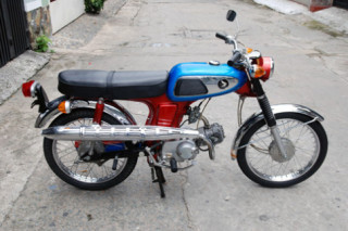  Honda ngũ sắc 