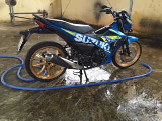 Raider 150 FI lên gắp N rất cute