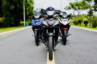 Bộ ba Exciter độ khoe dáng cùng nhau bên vệ đường