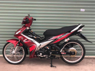 Exciter 135 độ đơn giản với tông đỏ quý tộc