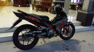Exciter 135 độ khác lạ với nhiều món đồ chơi sang chảnh