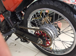 Exciter 135cc độ nhiều đồ chơi cứng cáp trùm mền của Biker Sài Gòn