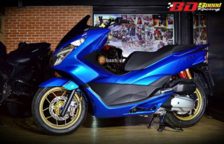 Honda PCX 150 lộng lẫy trong bản độ hàng hiệu cực chất