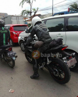 Lộ ảnh R15 2017 hoàn toàn mới trên đường chạy thử