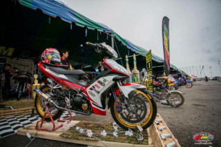 Spark 135 trang bị khủng với dàn đồ chơi vài trăm triệu