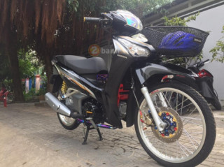 Wave 125i dọn đẹp lung linh trước thềm Giáng Sinh