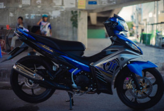 Yamaha Exciter 135 đầy ấn tượng với bản độ phong cách Malay