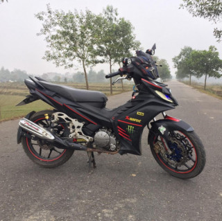 Exciter 135 độ chế mũ phong cách siêu nhân xe máy