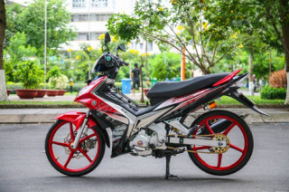 Exciter 135 độ đẹp ngất ngây với option đồ chơi kiểng hàng hiệu