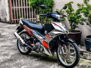 Exciter 135 độ phiên bản xuống áo đầy sinh đẹp