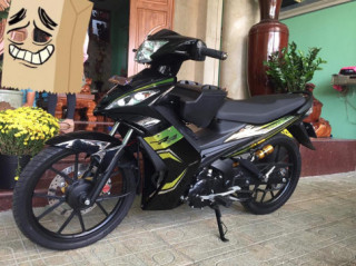Exciter 135 độ xinh xắn với dàn chân Daytona vạn người mơ