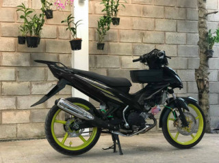 Exciter 135 up full Black đầy lịch lãm và nam tính