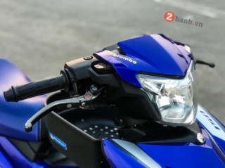 Exciter 150 độ cực chất cùng hệ thống ống xả từ đối thủ Suzuki