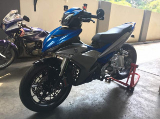 Exciter 150 độ đứa con trai Malay thừa hưởng dàn chân Ducati
