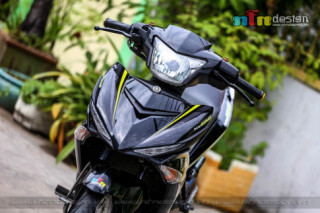 Exciter 150 độ nhẹ nhàng tung bay giữa con hẻm thanh vắng