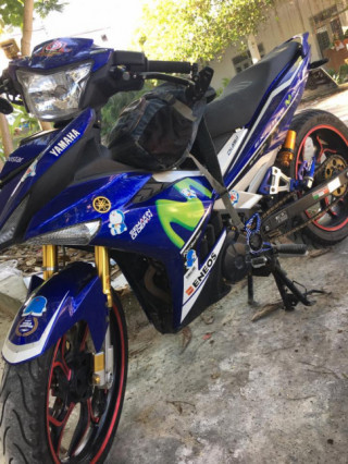 Exciter 150cc phiên bản MoviStar cứng cáp trong dàn đồ trang bị mới mua