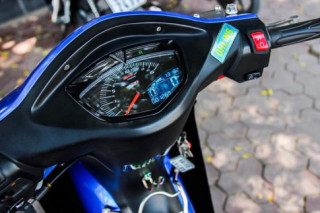 Wave S 100 độ - lột xác với khối đồ chơi chất