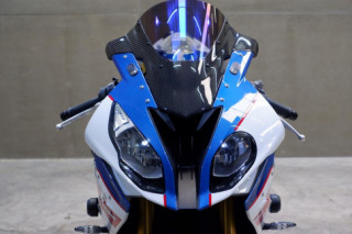 BMW S1000RR ngắm bản độ siêu bóng sau khi phục chế