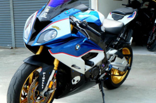 BMW S1000RR siêu phẩm độ cá tính với loạt nâng cấp khủng