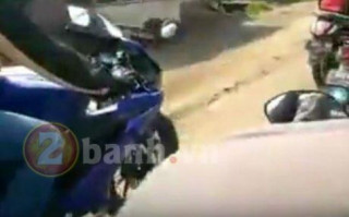 [Clip] Lộ R15 2017 phiên bản Xanh GP và Đỏ/ Bạc