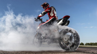 Ducati Hypermotard 950 sắp về VN với giá bán gần nửa tỷ đồng