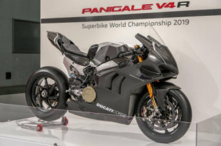 Ducati Panigale V4 RS19 sinh ra để dành cho đường đua WSBK