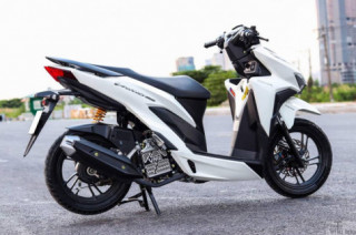 Ngắm nhìn Vario 150 độ khoe dáng bên khu đô thị xa hoa nhất đất Sài Thành