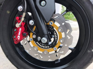 NVX 155cc độ cực kinh hoàng với nhiều đồ chơi từ thương hiệu Malaysia