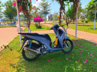 SH150i độ phá cách với phong cách ĐỈNH KHÔNG CẦN CHỈNH