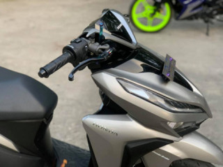 Vario 150 độ cực ngầu và đầy uy lực với khẩu Leovince chục triệu