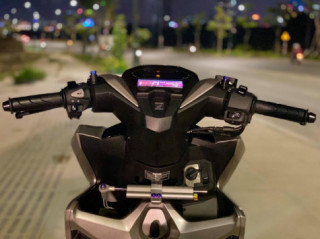 Vario 150 độ dàn chân đẹp gợi cảm đến không ngờ của biker Sài Gòn