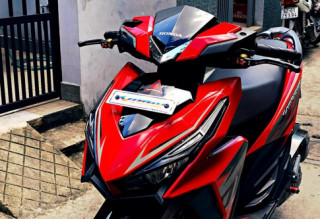 Vario 150 độ gây mê người xem bởi option giản đơn của sinh viên Sài Gòn
