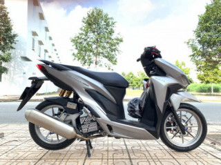 Vario 150 độ hết bài với dàn đồ chơi đầy giá trị của chàng Biker Việt
