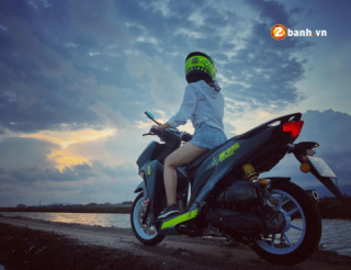 Vario 150 độ PXL đi kèm gam màu mới đọ dáng bên bóng hồng 9X