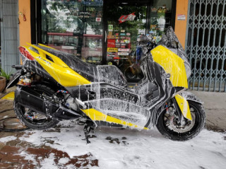 Yamaha X-Max 300 bản nâng cấp trọn gói tại NBB Racing